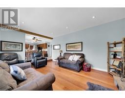 21 HUGHSON Street - 12
