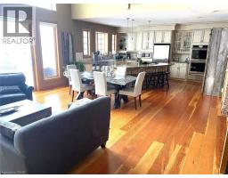 34 SANDY SHORE Boulevard - 11