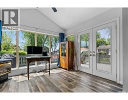 22 3RD Street - 18