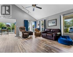 22 3RD Street - 26