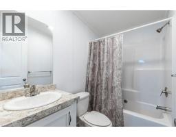 9 HICKORY Hollow - 20