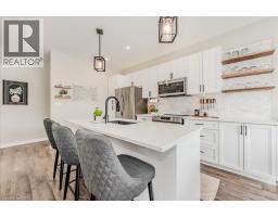 186 JACOB Street E - 13