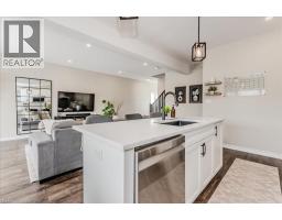 186 JACOB Street E - 18