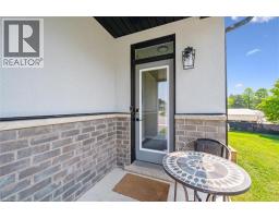 186 JACOB Street E - 5