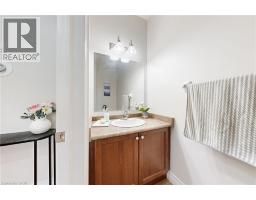 79 HINRICHS Crescent - 15