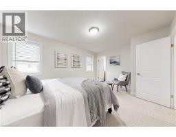79 HINRICHS Crescent - 25