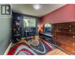 11 COACH HILL Drive - 24