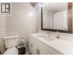 121 UNIVERSITY Avenue E UnitNo. 9 - 21
