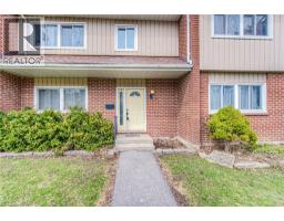 121 UNIVERSITY Avenue E UnitNo. 9 - 3