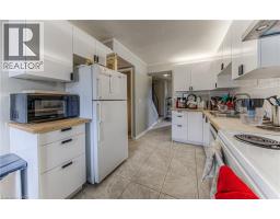 121 UNIVERSITY Avenue E UnitNo. 9 - 5