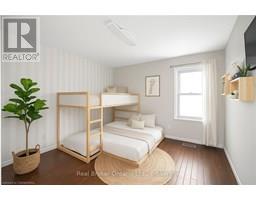 109 ARTHUR Street - 4