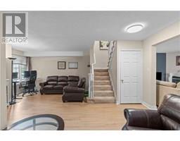 320 HAMILTON Drive UnitNo. 10 - 12
