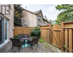 320 HAMILTON Drive UnitNo. 10 - 34