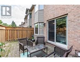 320 HAMILTON Drive UnitNo. 10 - 35