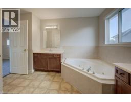 165 SCHNELLER Drive - 29