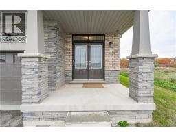 116 WHITHORN Crescent - 3