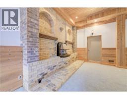 391 NORTHLAKE Drive - 40