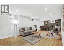239 CORRIE Crescent - 40