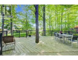 239 CORRIE Crescent - 44