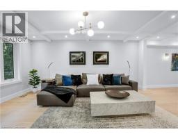 239 CORRIE Crescent - 5