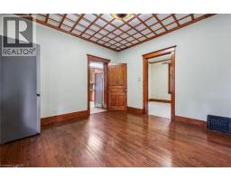 5 DEKAY Street - 13