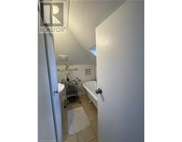 80 BYRON Avenue E - 25
