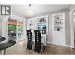 3 KAMPS Crescent - 12