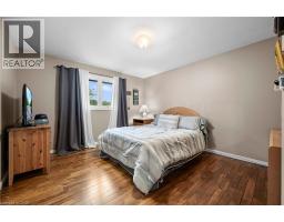 3 KAMPS Crescent - 14