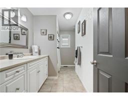 3 KAMPS Crescent - 20
