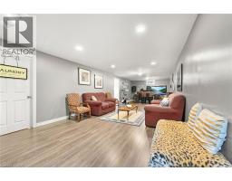 3 KAMPS Crescent - 22