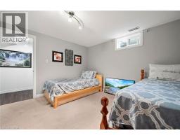 3 KAMPS Crescent - 26