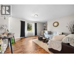 3 KAMPS Crescent - 6