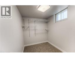 48 ELLIS Avenue - 33