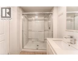 48 ELLIS Avenue - 39