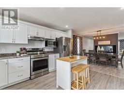 29 MAPLEVIEW Drive - 21