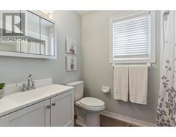 29 MAPLEVIEW Drive - 23
