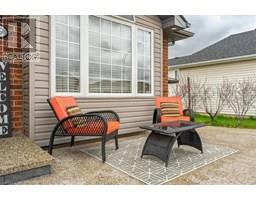 29 MAPLEVIEW Drive - 9