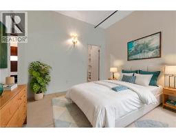 85 SPRUCE Street UnitNo. 206 - 18