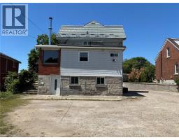 134 LANCASTER Street W - 11