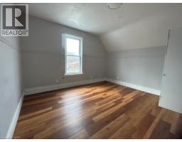 134 LANCASTER Street W - 7