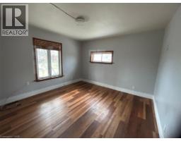134 LANCASTER Street W - 9