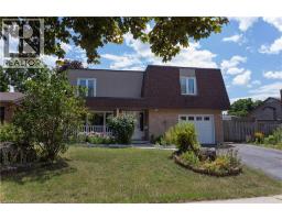 107 ROSENEATH Crescent - 2
