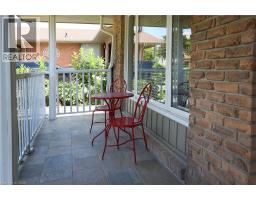 107 ROSENEATH Crescent - 3