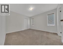 22 PRINCE PHILIP Boulevard - 32