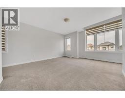 22 PRINCE PHILIP Boulevard - 34