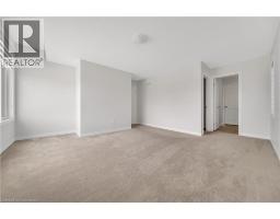 22 PRINCE PHILIP Boulevard - 35