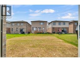22 PRINCE PHILIP Boulevard - 44