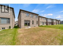 22 PRINCE PHILIP Boulevard - 45