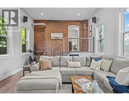 89 LYNDEN Road - 19