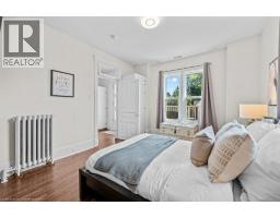 89 LYNDEN Road - 25